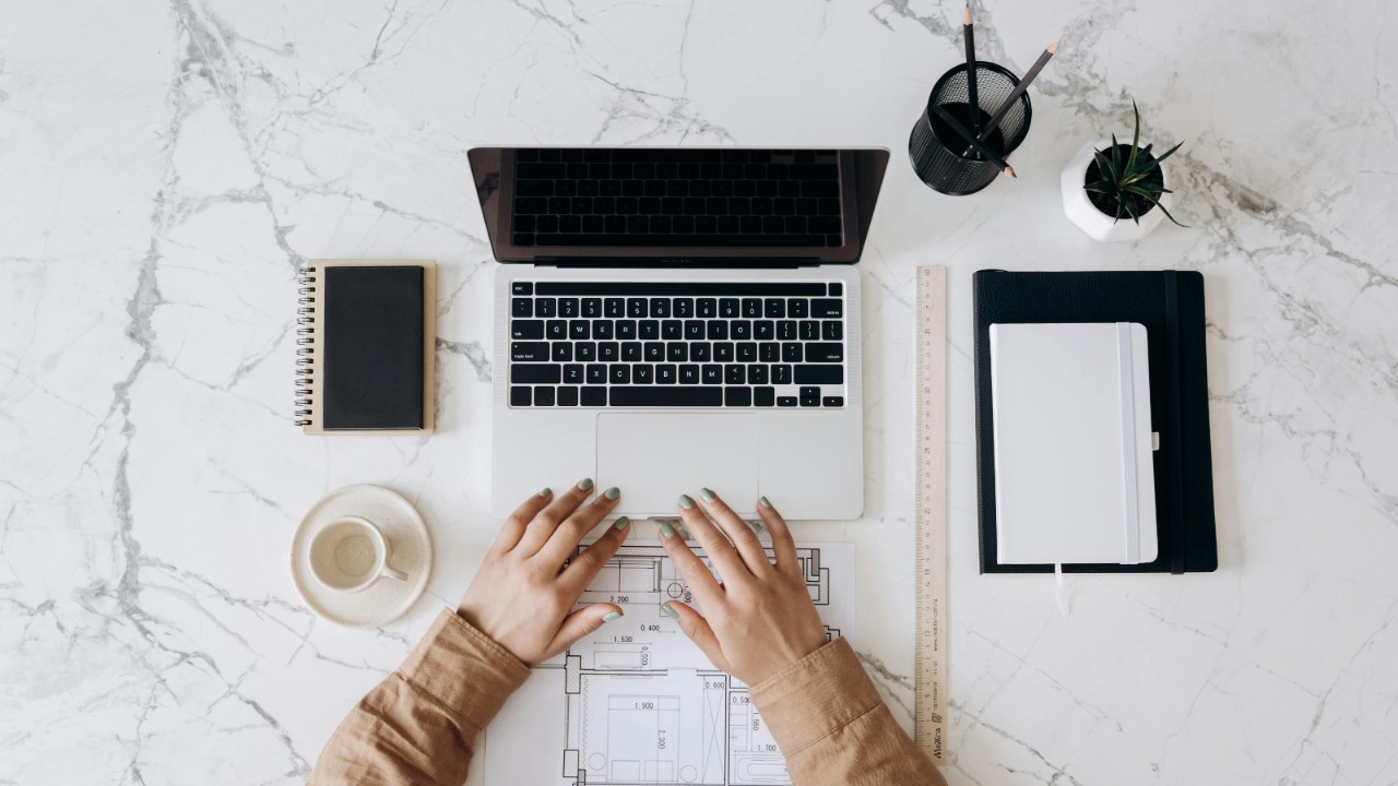 Agenda digital para profesionales: organiza tu tiempo sin estrés