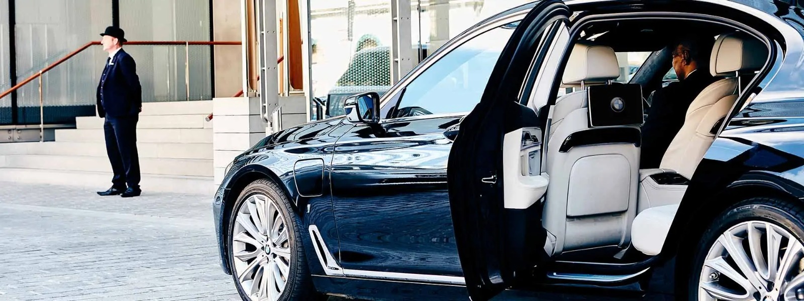 Executive Car Service – True North VIP Professional Chauffeur Experience