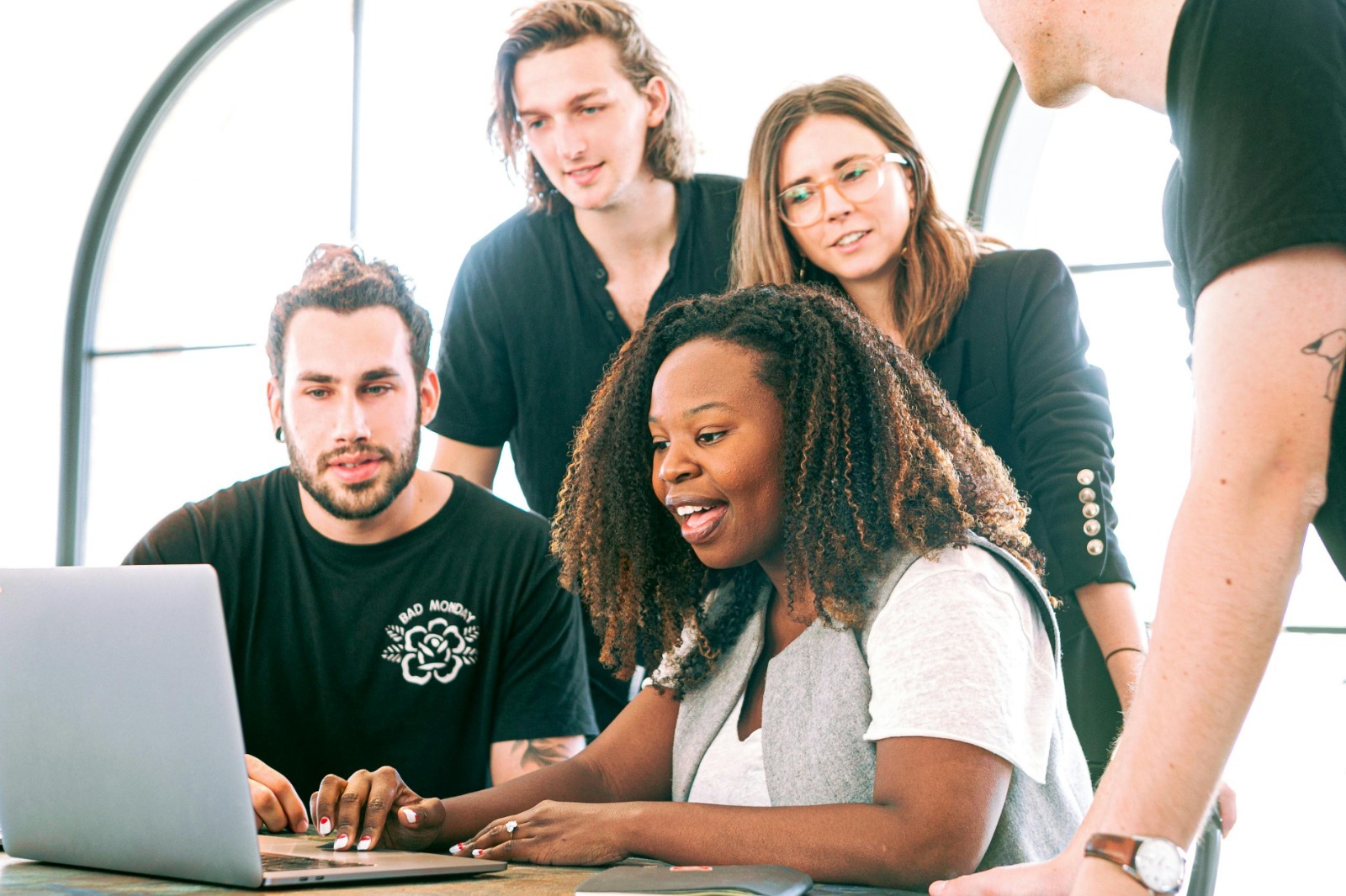 AI-driven Safety chat platforms for real-time risk response