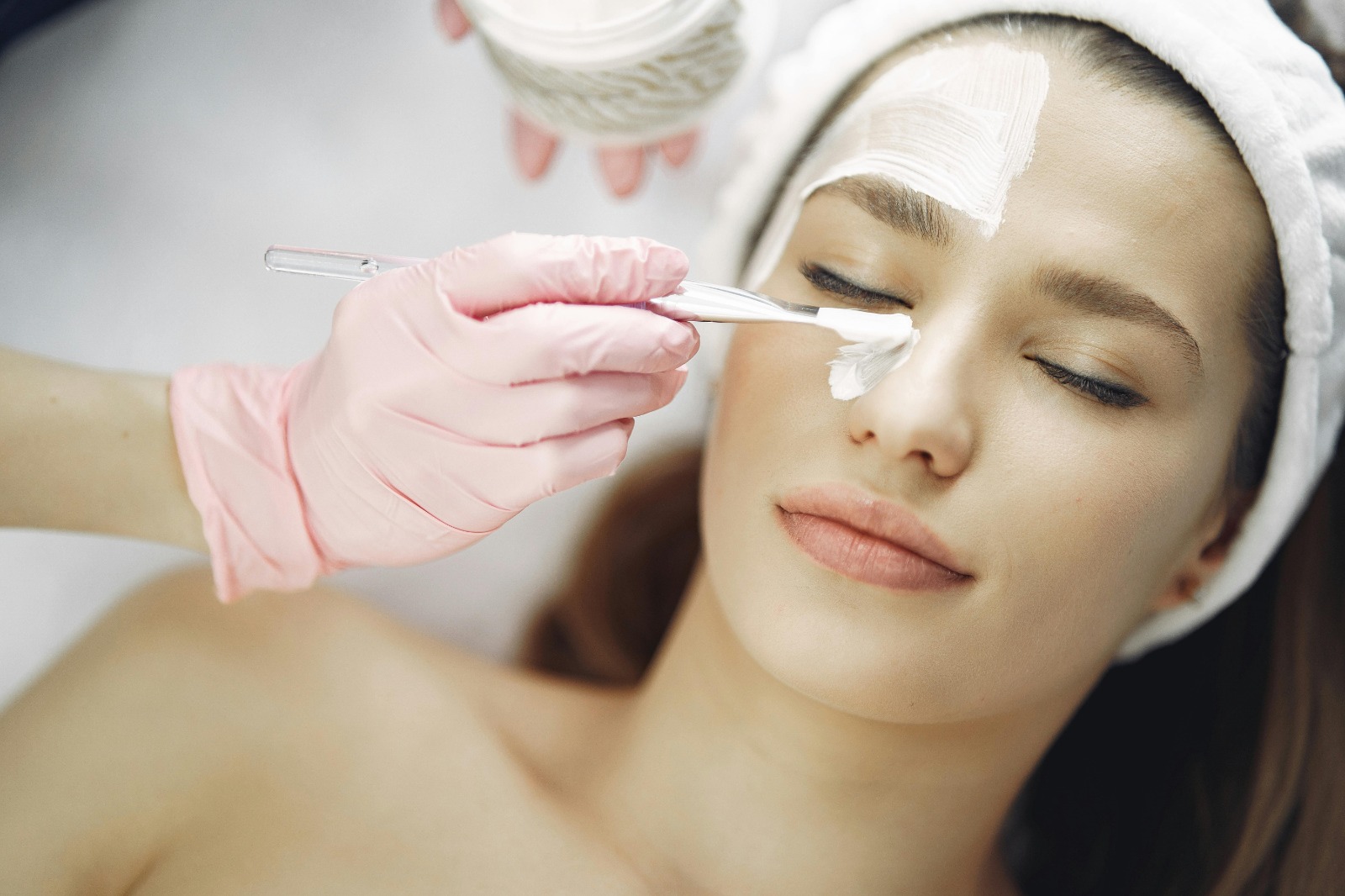 Get a Waxing and Facial Near Me for Smooth, Radiant Skin