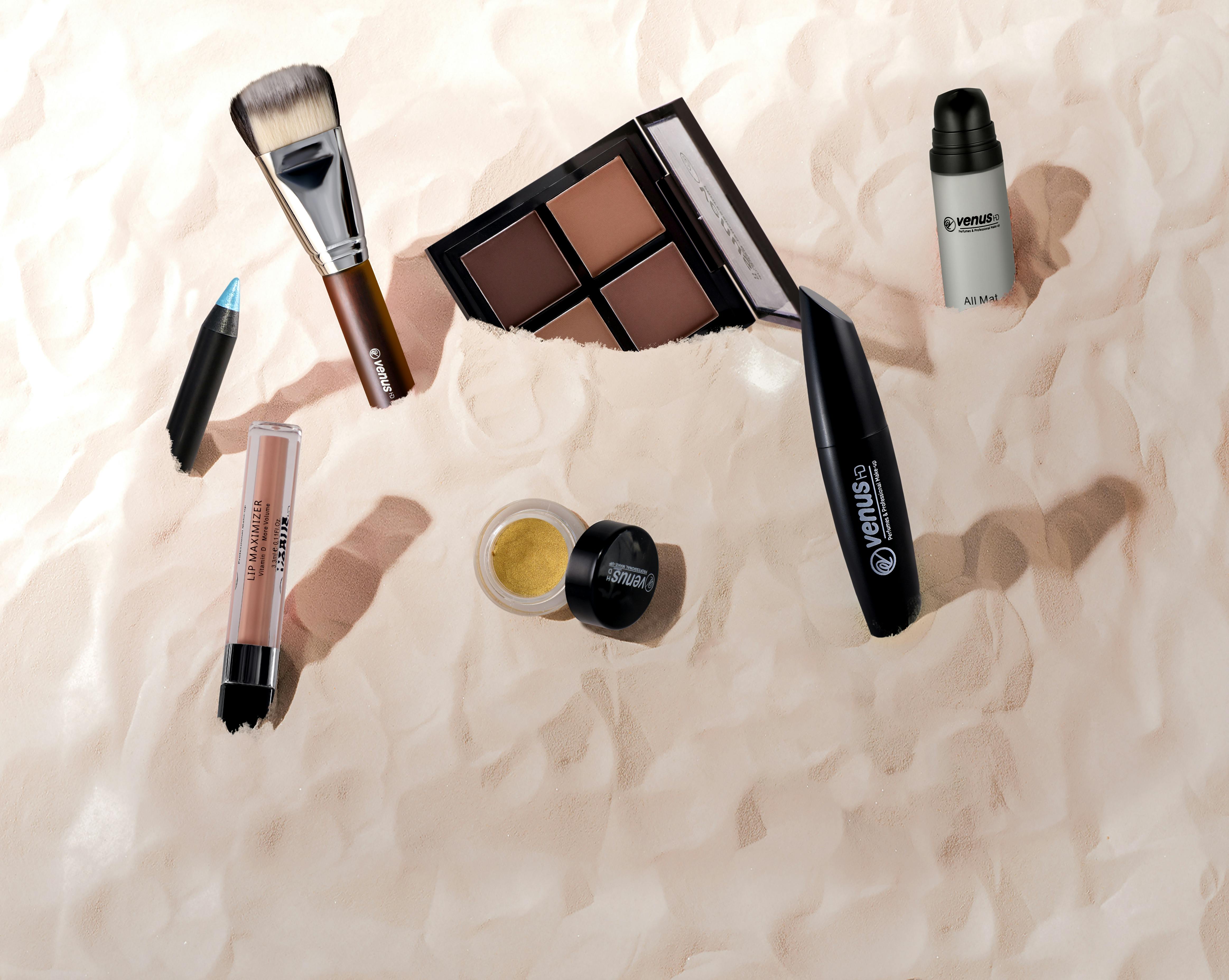 How Hourglass Make Up Redefines Modern Beauty Standards