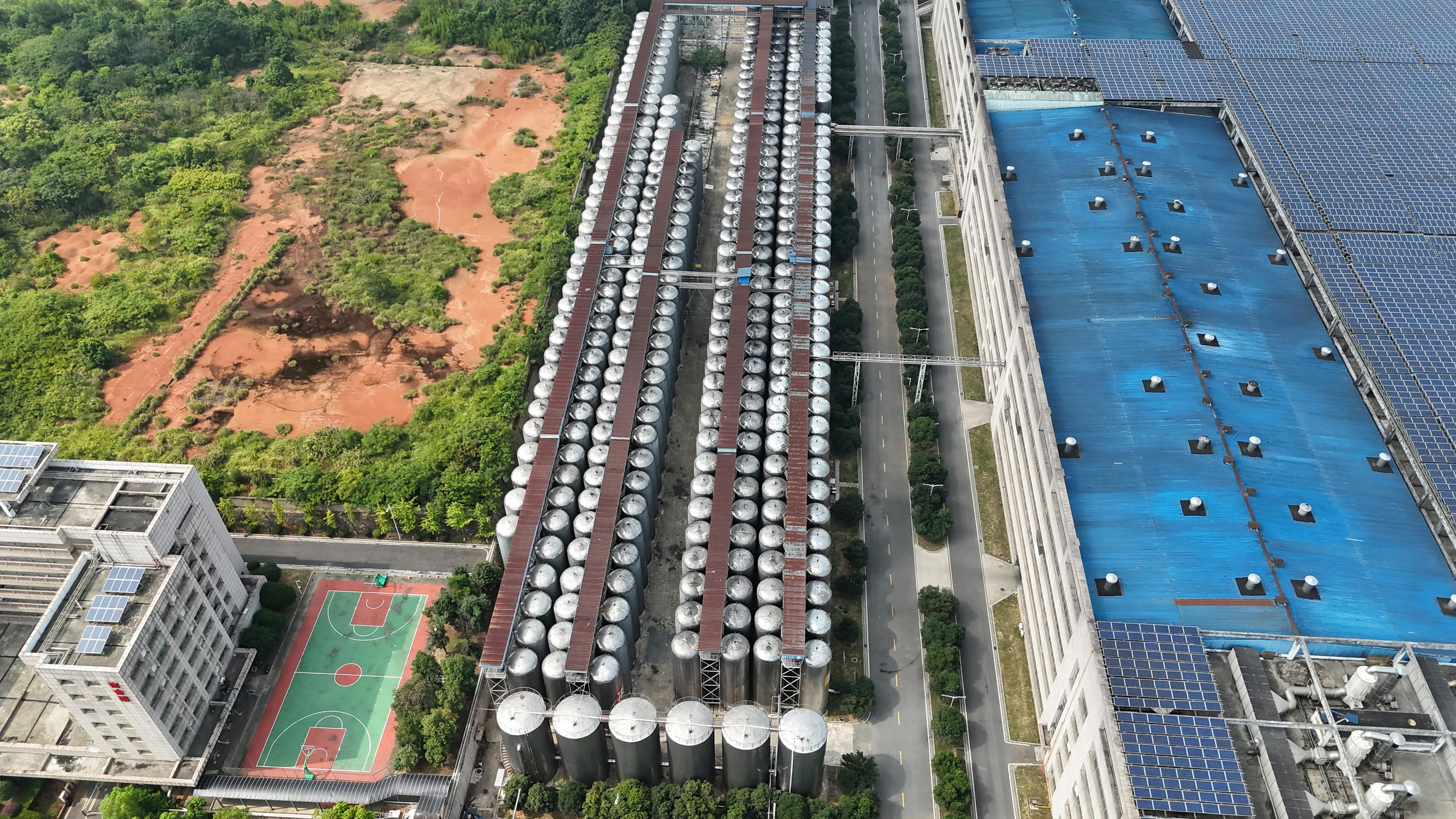 How BESS Manufacturers Integrate with Renewable Energy Systems