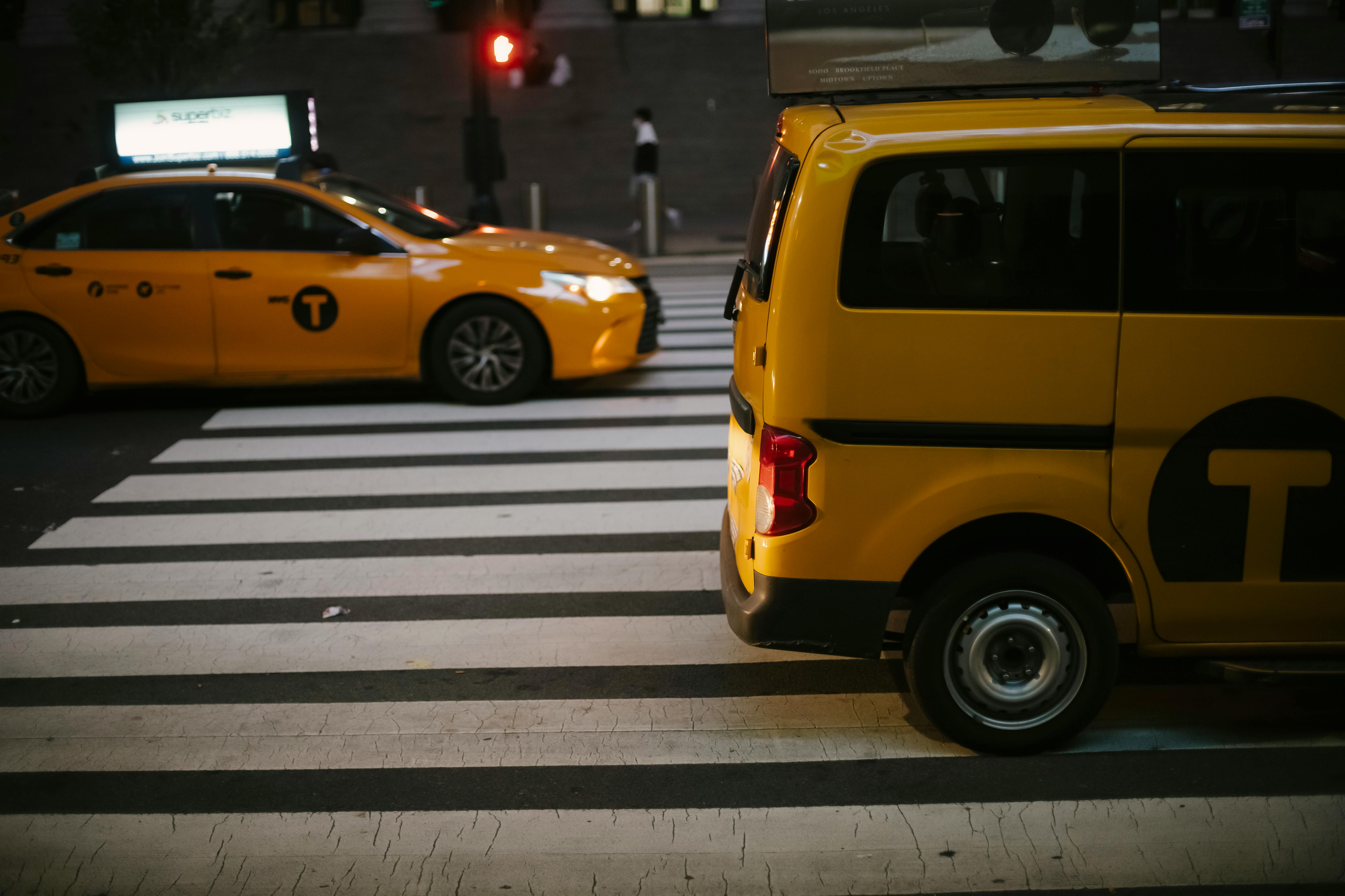 Book a Thames Ditton Taxi for Seamless Airport Transfers