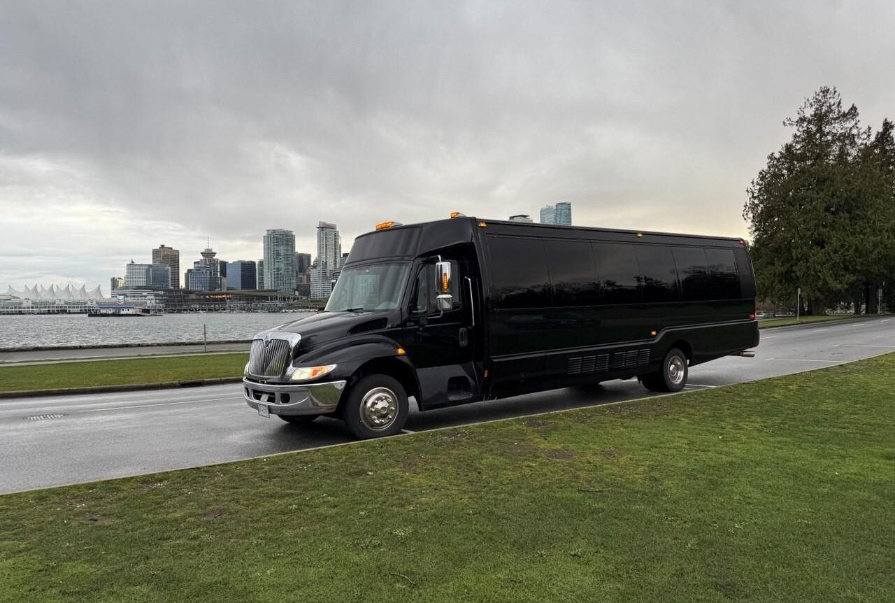 Limo from Seattle to Vancouver – Luxury Cross Border Ride
