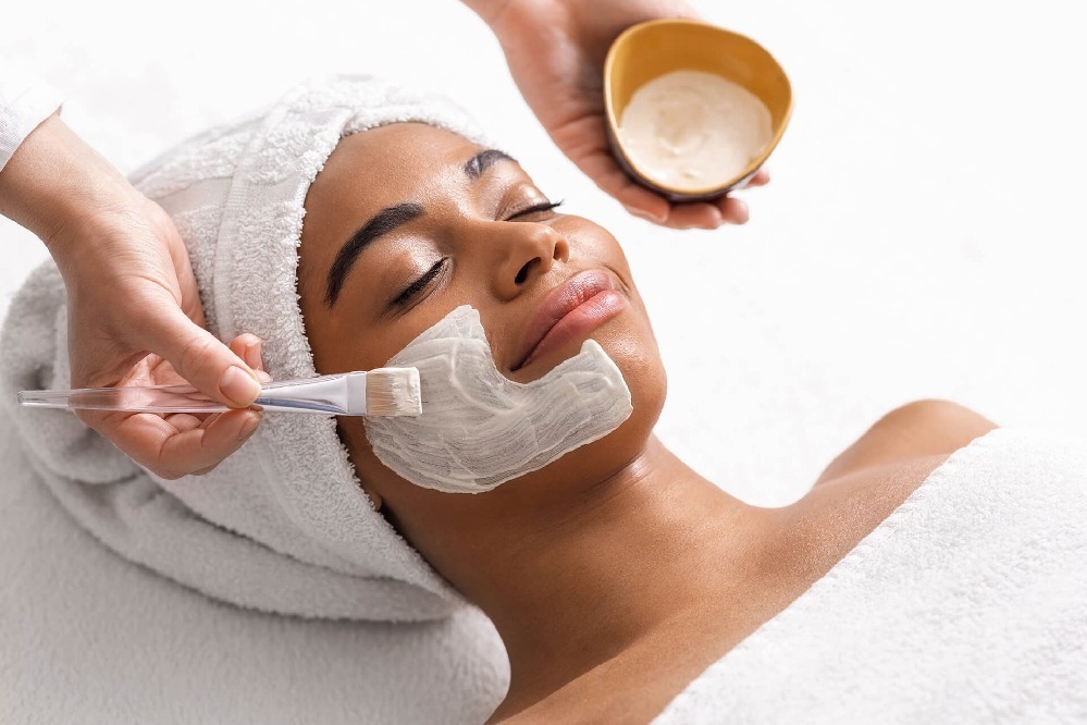 Calm Irritation with Aloe Vera Soothing Cream