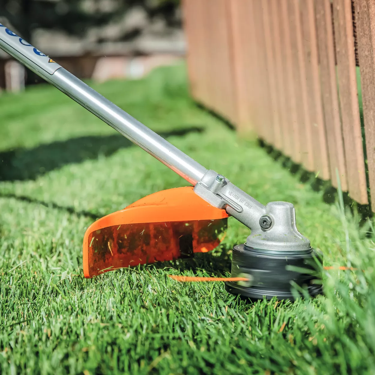 Affordable Gas Trimmer Rental for Efficient Lawn Care