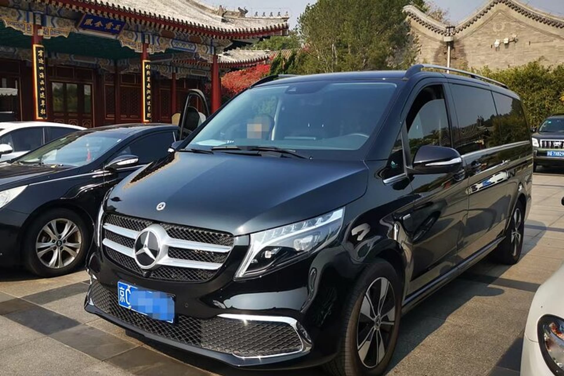 Top Benefits of Choosing Car Rental China With Driver Services