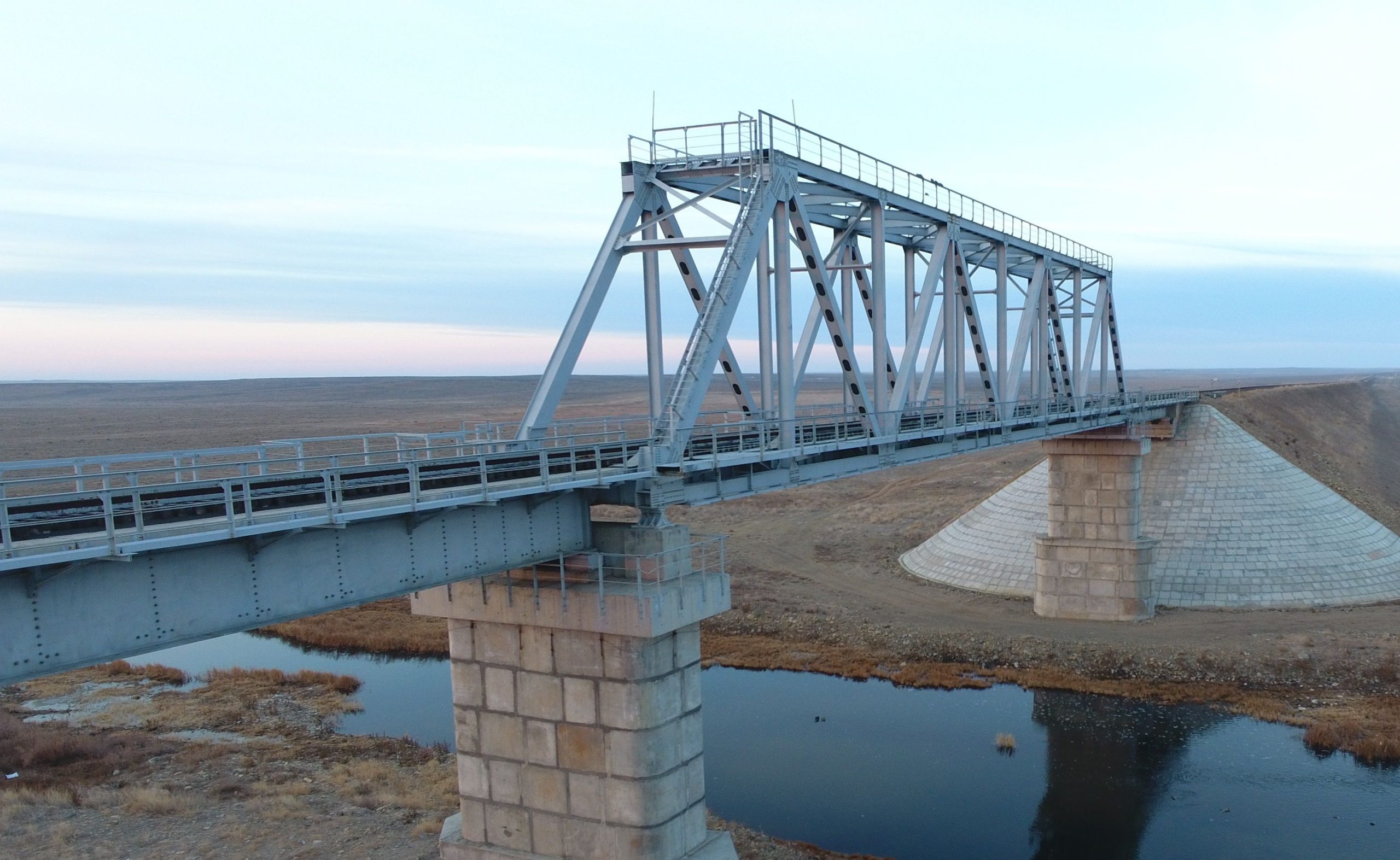 Essential Railroa Maintenance Services for Safe and Efficient Rail Operations